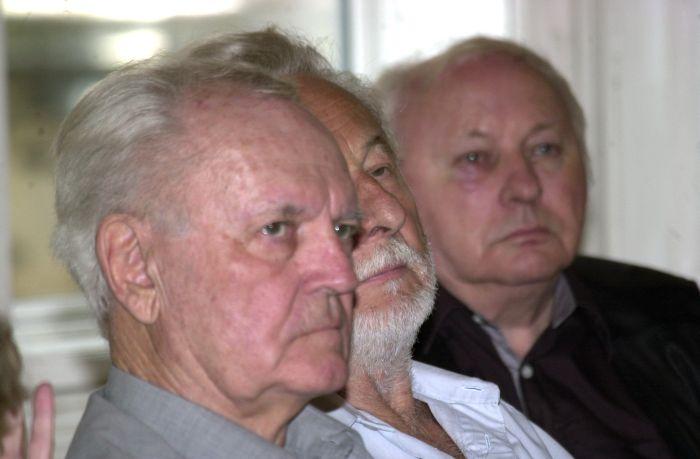Dobos László, Szakonyi Károly és Ágh István (2007, DIA)