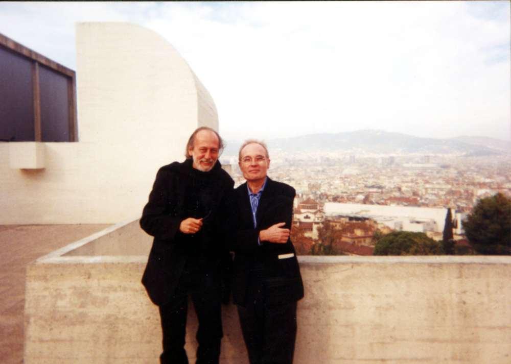 Jaume Vallcorbával, spanyol kiadójával 2001-ben, Barcelonában