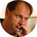 Kőrösi Zoltán (Forrás: korosizoltan.com)