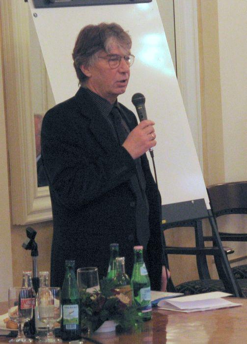 Magos György, a program vezetője
