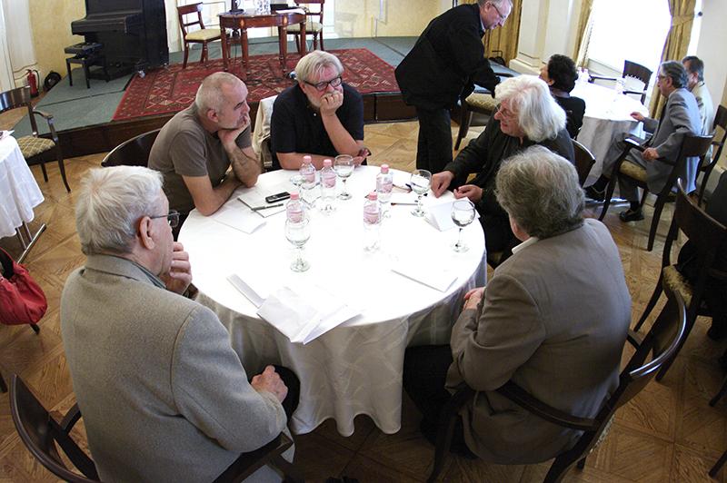 A DIA 2014-es tagválasztó gyűlésének résztvevői