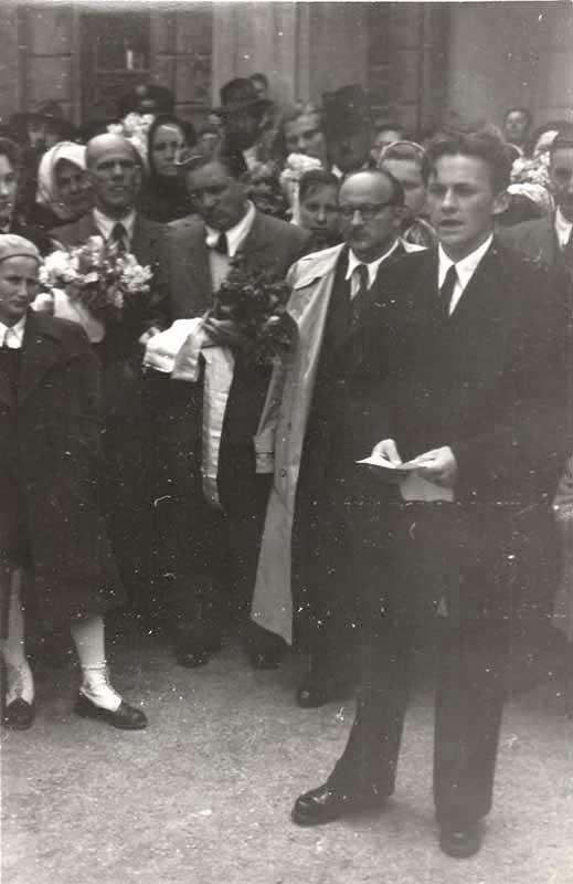 Ágh István Batsányi János gimnázium ballagási ünnepségén szaval (Tapolca, 1956. május 11.)