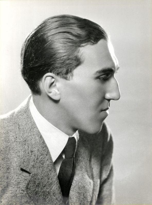 Szentkuthy Miklós, 1934 (Pécsi József felvétele)