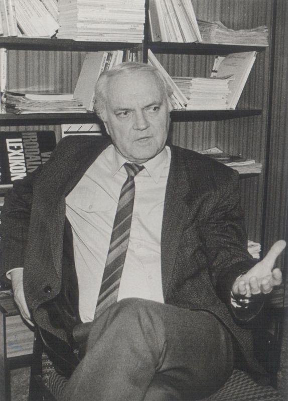 Dobos 1992-ben