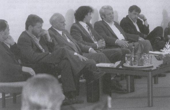 Sándor Iván, Csiki László, Göncz Árpád, Csuhai István, Bertók László és Parti Nagy Lajos (Pécs, 1990)