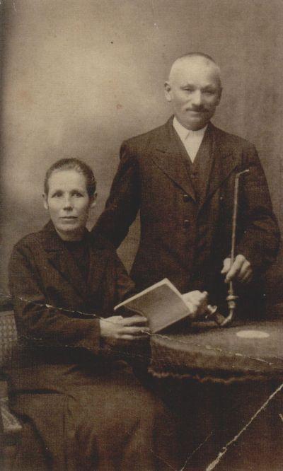 Nagyszülei, Buzgány Eszter és Csukás Ferenc