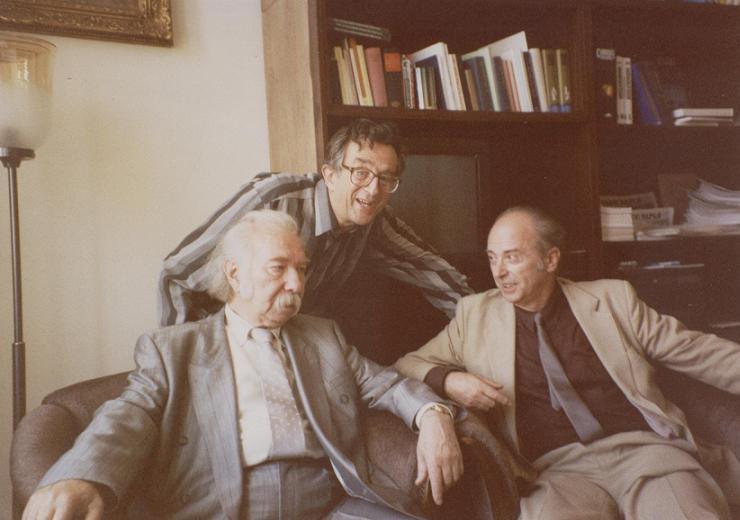 Az Akadémia egyik kis társalgójában Határ Győző, Domokos Mátyás, Lator László, 1995