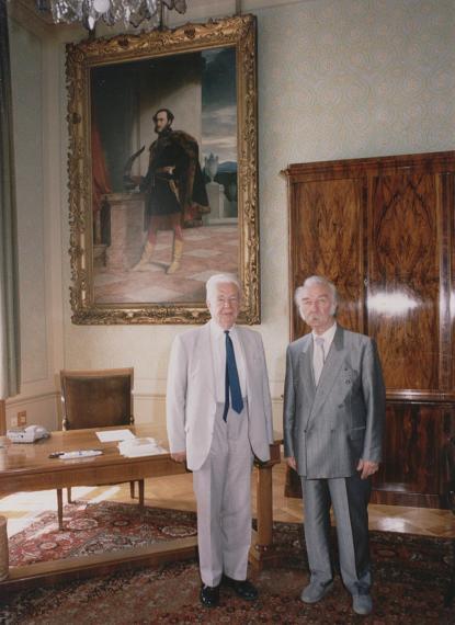 Kosáry Domokossal az Akadémián a székfoglaló beszéde után, 1993
