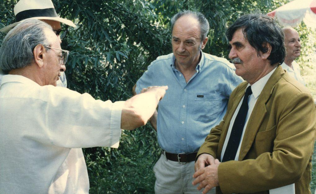 Lengyel Balázs, Domokos Mátyás és Juhász Ferenc, 1992 (fotó: a Széchenyi Irodalmi és Művészeti Akadémia Archívuma, Fáy Béla felvétele)