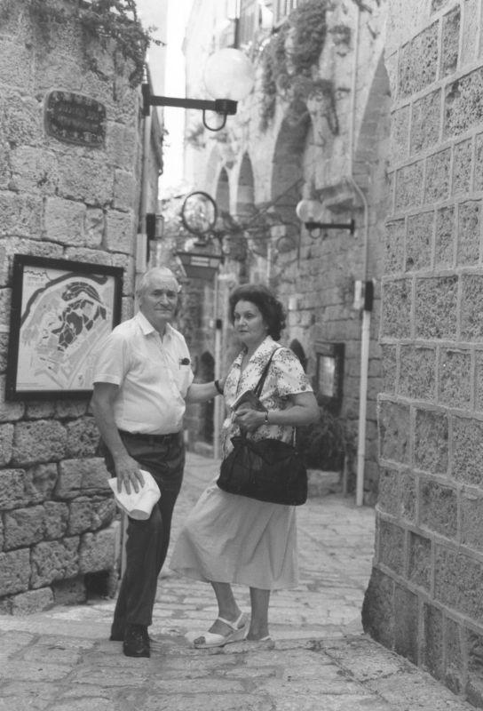 Feleségével, Tichy Magdolnával Jaffában, 1992