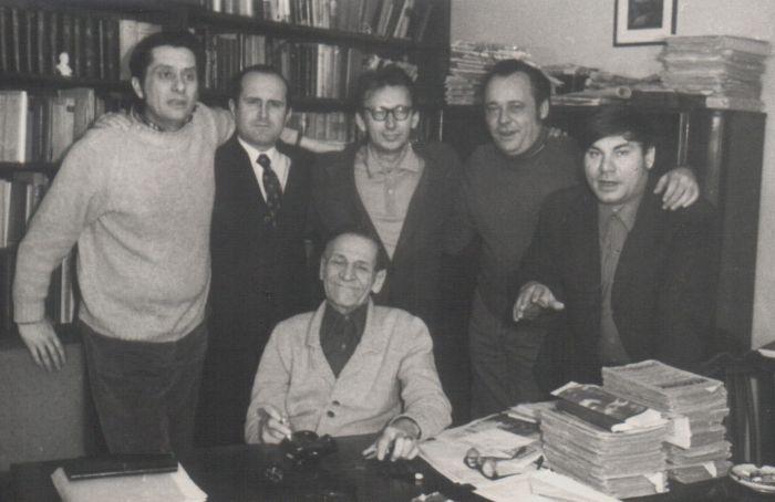 Nagy István születésnapján, jobbról: Lászlóffy Aladár, Panek Zoltán, Bajor Andor, Rácz Győző és Páskándi Géza (1972)