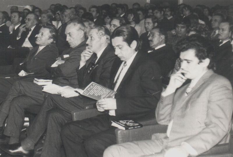 Konferencián Újvidéken (Farkas Árpád, Páskándi Géza, Kányádi Sándor, Sütő András, 1973)