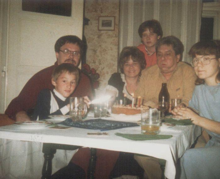 Temesi Ferenc, kisfia, Dani és lánya, Móni a Páskándi-családdal