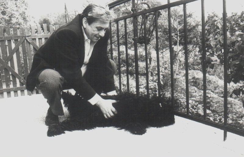 Kedvenc Szuszóka kutyájával (1993 nyara)