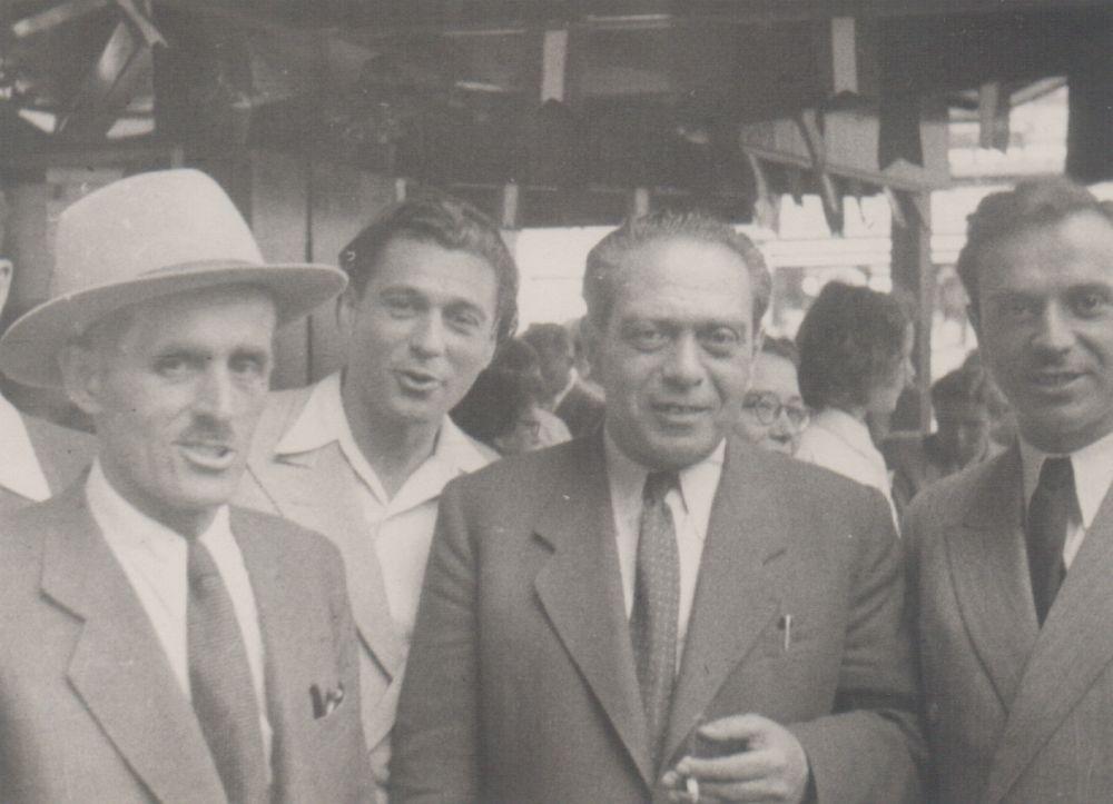 Rideg Sándor, Somlyó György, Zelk Zoltán és Devecseri Gábor a 40-es évek végén