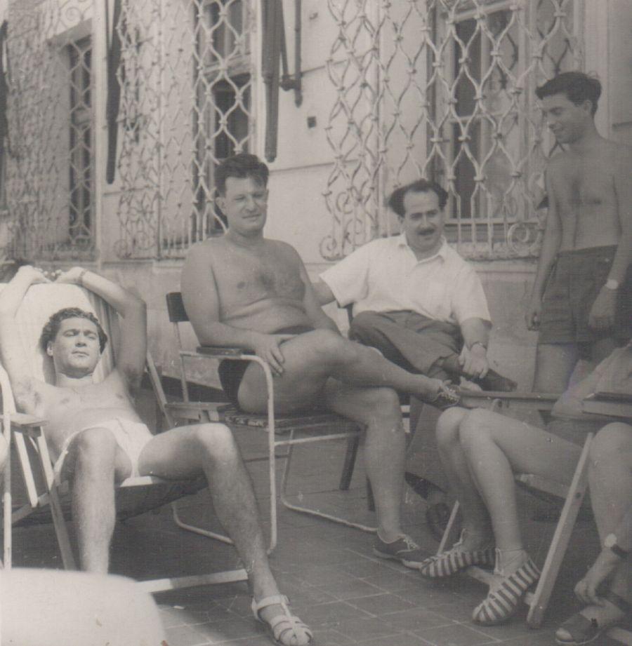 Somlyó György, Karinthy Ferenc, Méray Tibor a szigligeti alkotóházban, az 50-es évek közepén