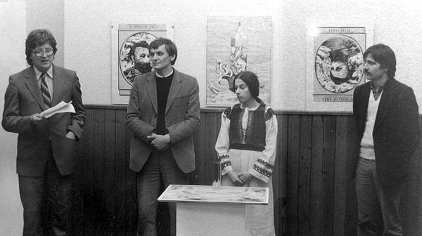 Orosz István kiállításának megnyitóján Lakiteleken (1985)