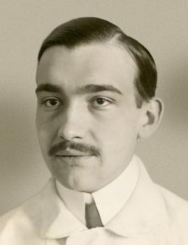 Csáth Géza 1910 körül a budapesti klinikán (Forrás: Petőfi Irodalmi Múzeum)