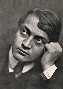 Ady Endre, 1908 (Fotó: Székely Aladár.  Forrás: Nyugat, 1919/4-5.)